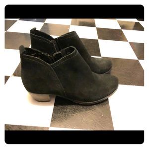 Isabella Booties, black velvet